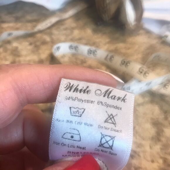 White Mark XL V Neck Blouse Tunic Blue Pink Pockets - Picture 7 of 13